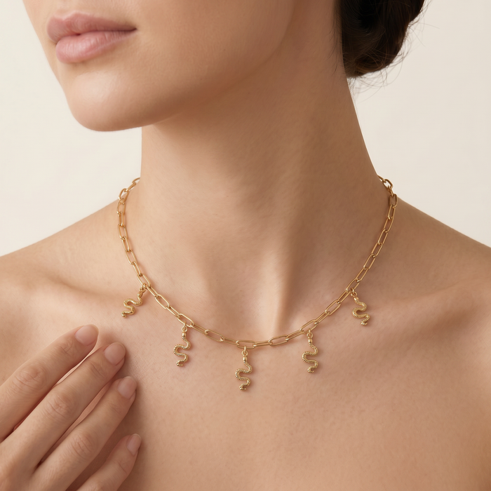 Collier Venum